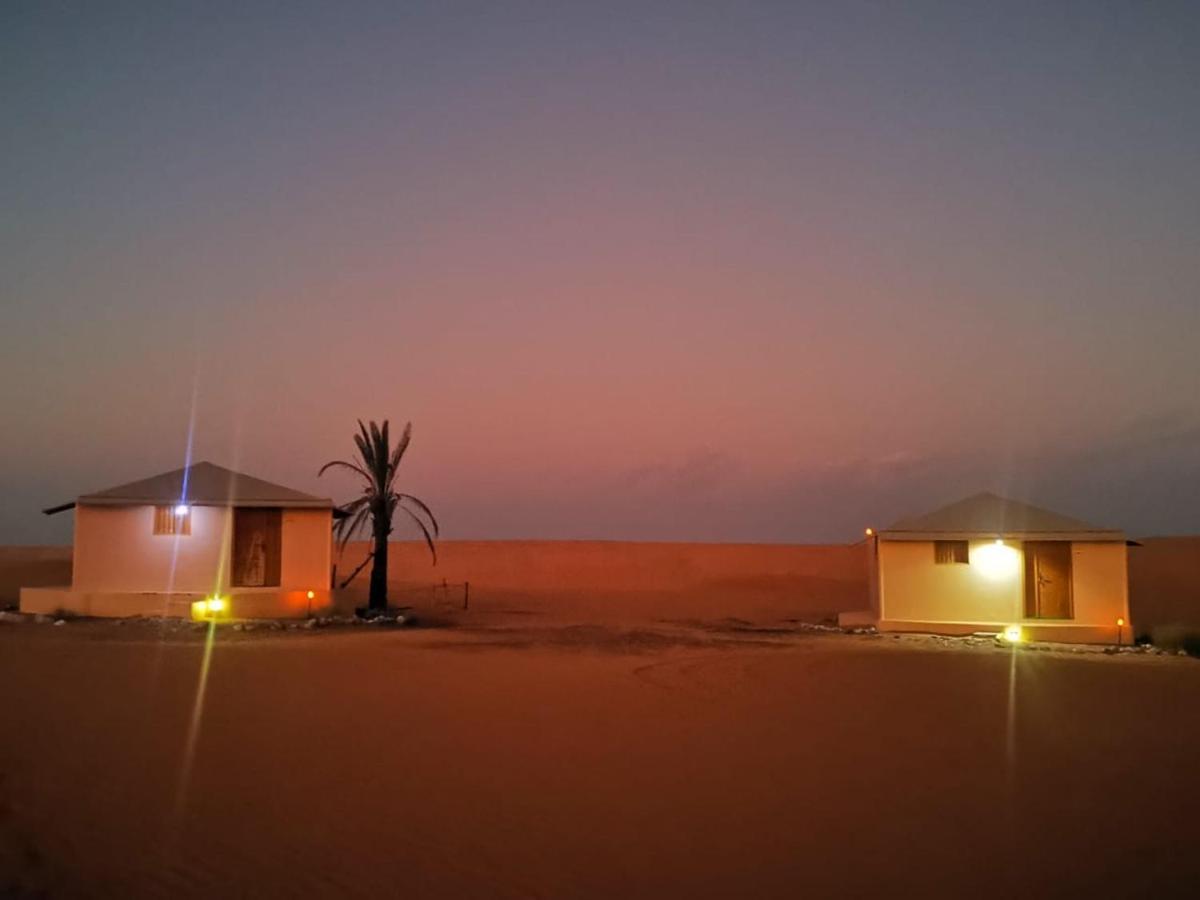 Safari Dunes Camp Ḩawīyah Buitenkant foto