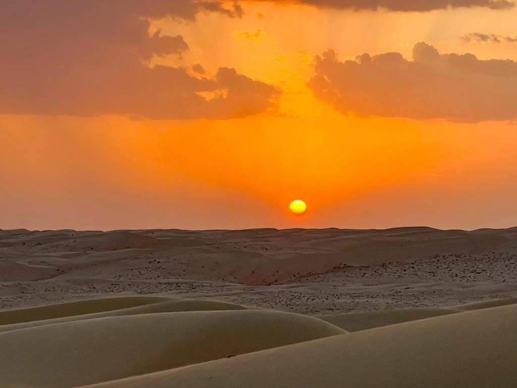 Safari Dunes Camp Ḩawīyah Buitenkant foto