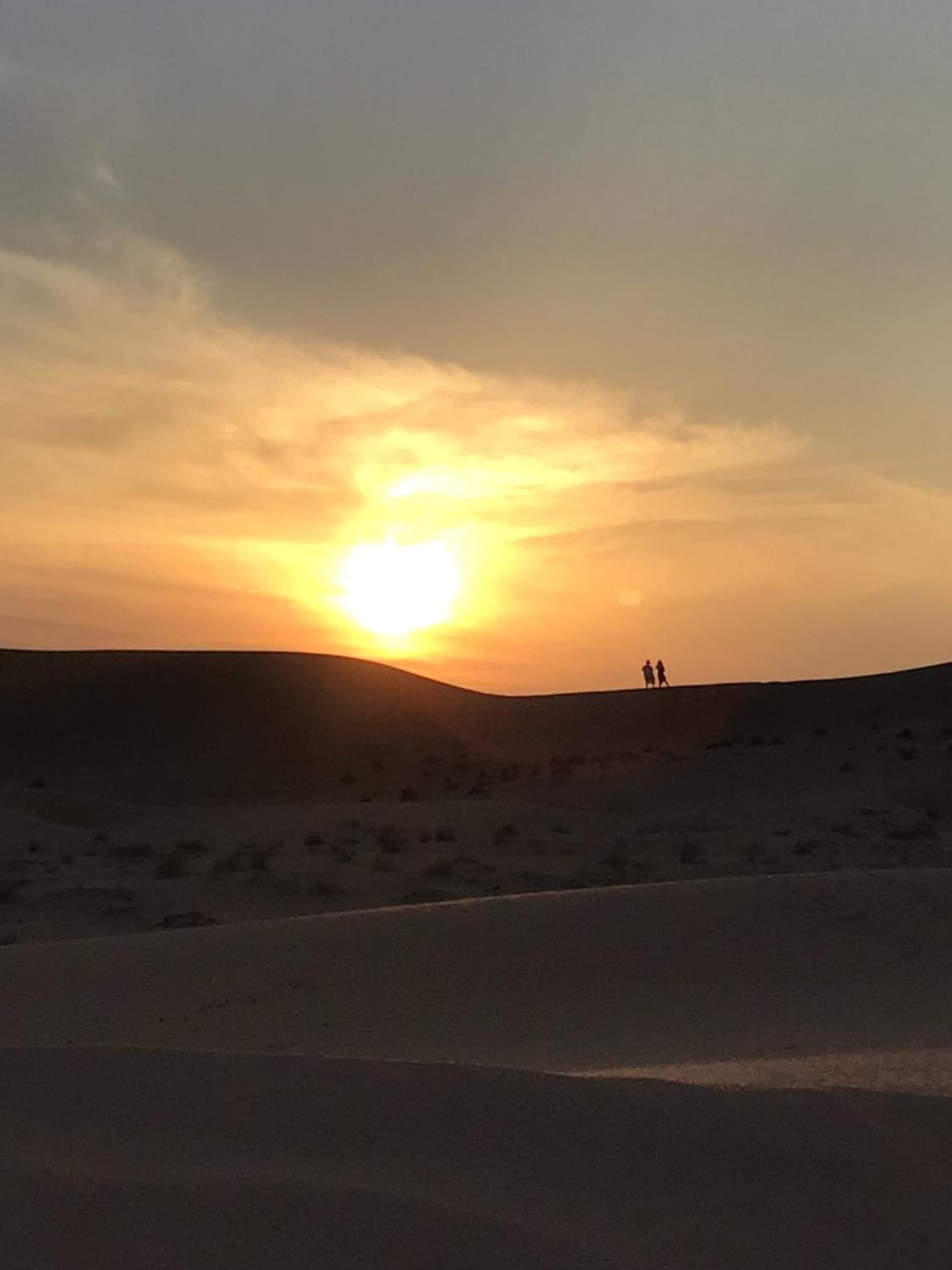 Safari Dunes Camp Ḩawīyah Buitenkant foto