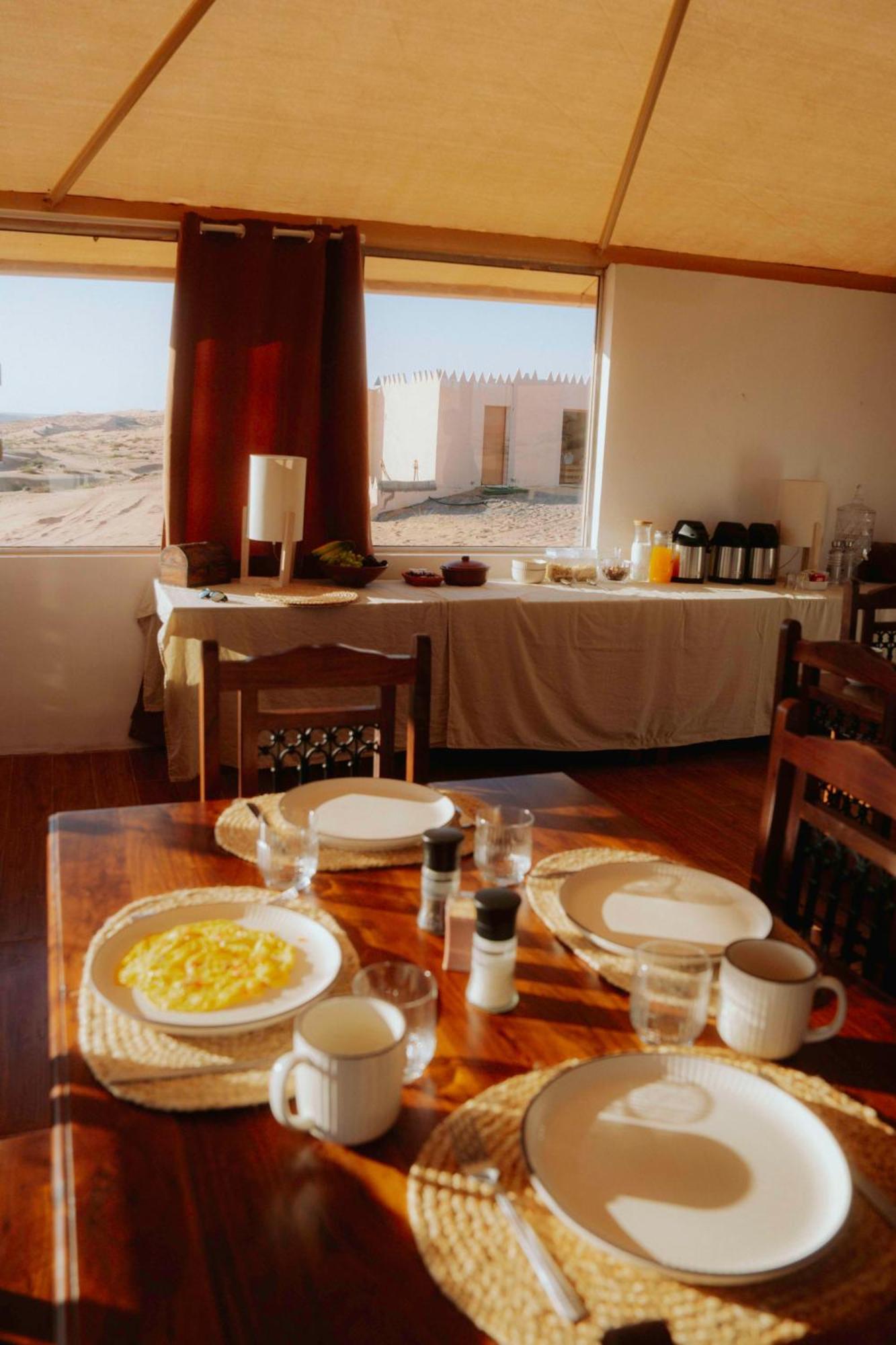 Silent Dunes Camp Ḩawīyah Buitenkant foto