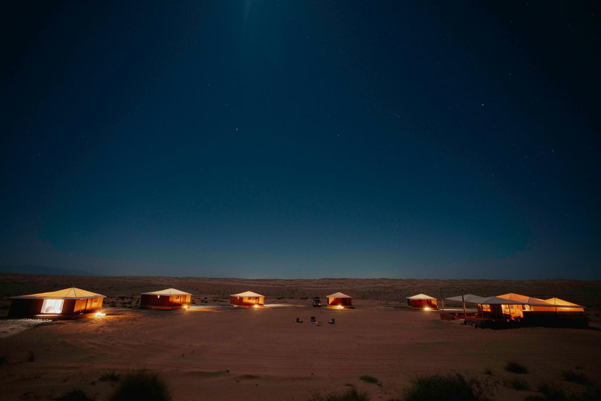 Silent Dunes Camp Ḩawīyah Buitenkant foto