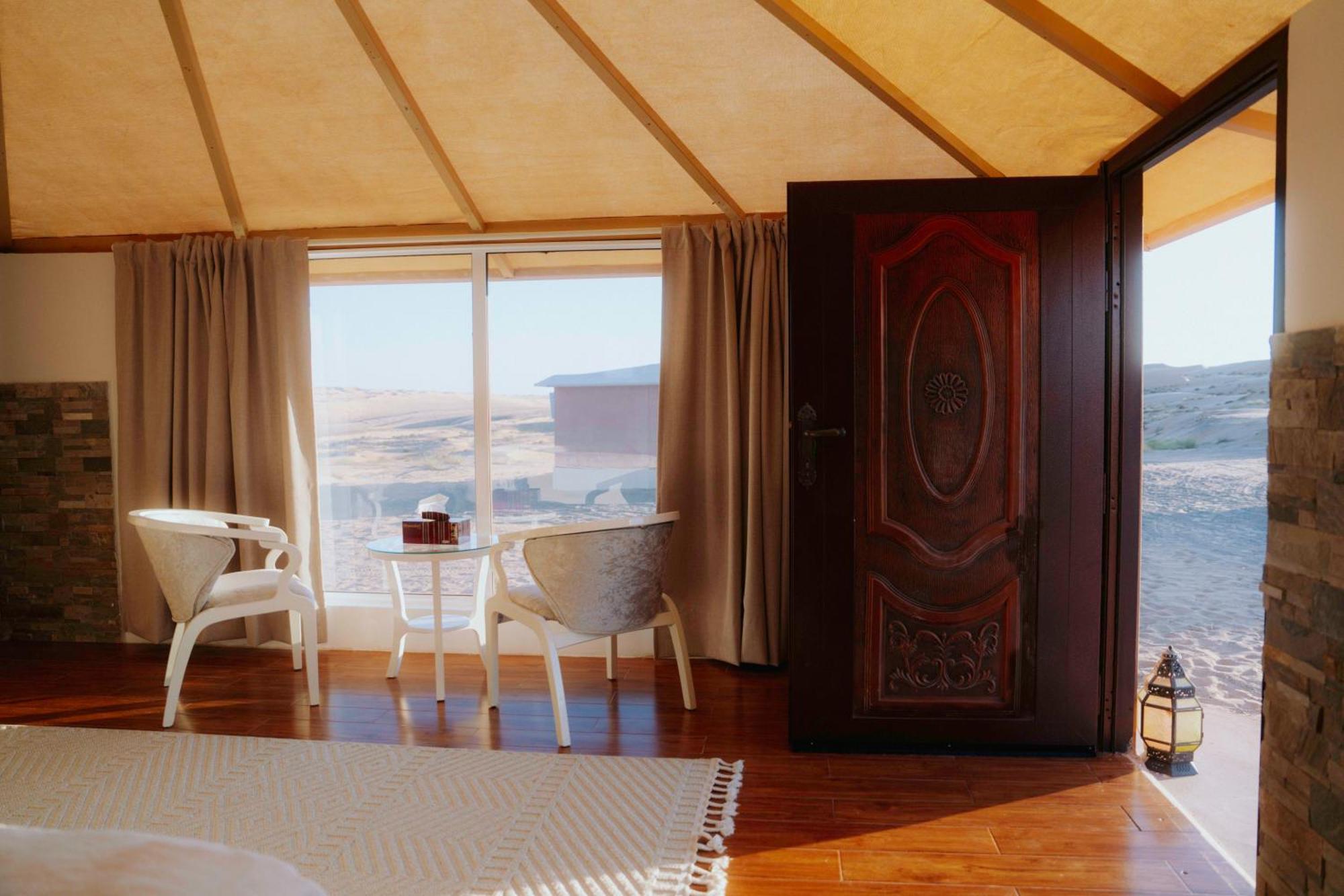Silent Dunes Camp Ḩawīyah Buitenkant foto