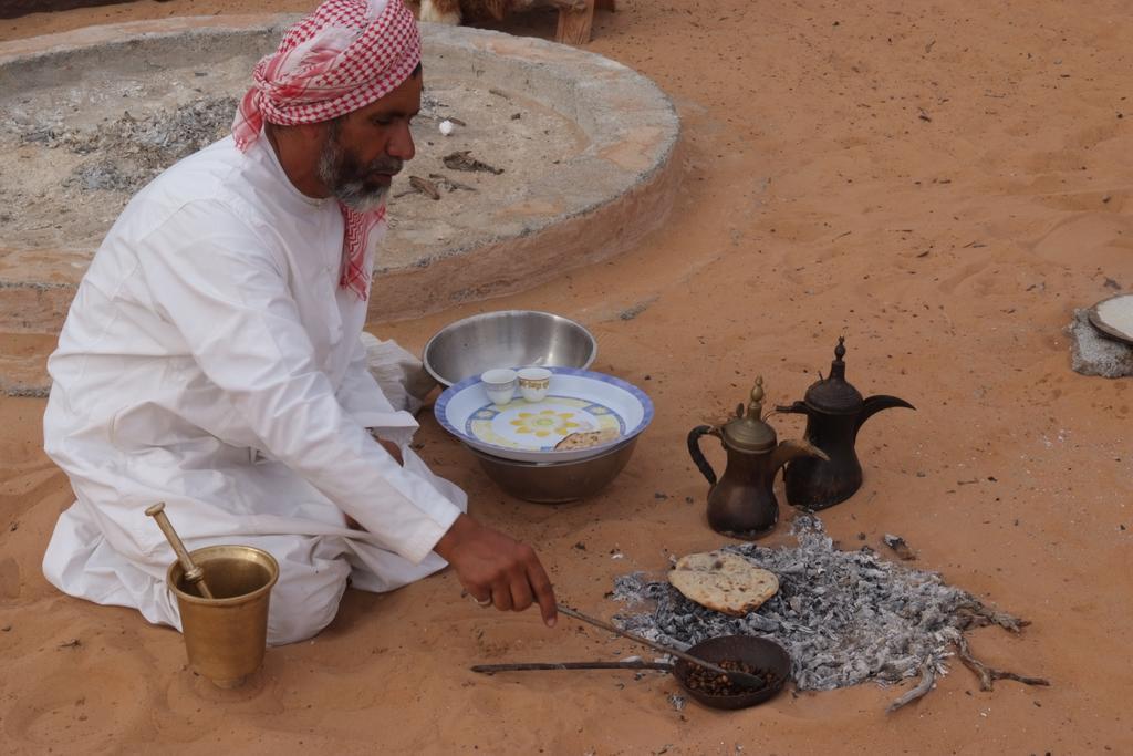 Safari Dunes Camp Ḩawīyah Buitenkant foto